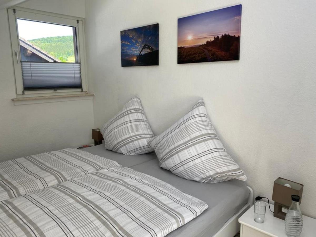 Ferienwohnung Frieda Mit Ueberdachtem Balkon Winterberg Bagian luar foto
